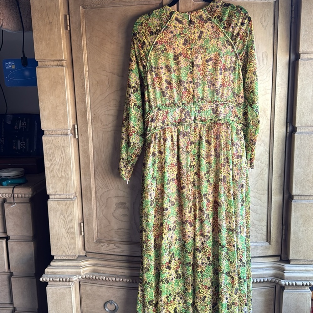 Ted Baker London UMAH Long sleeve Floral V-Neck MIDI Dress - Picture 14 of 14